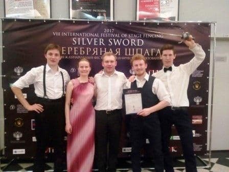 Артистъёс «Серебряная шпага» фестивальын нимысьтыз приз басьтüзы