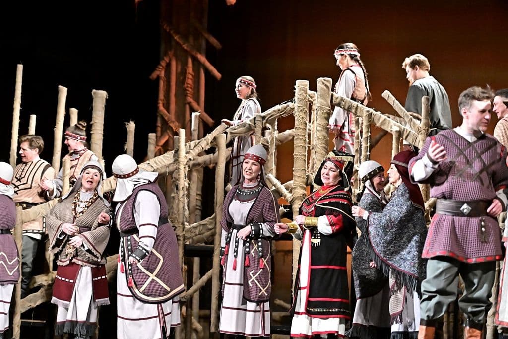 Фото спектакля 13