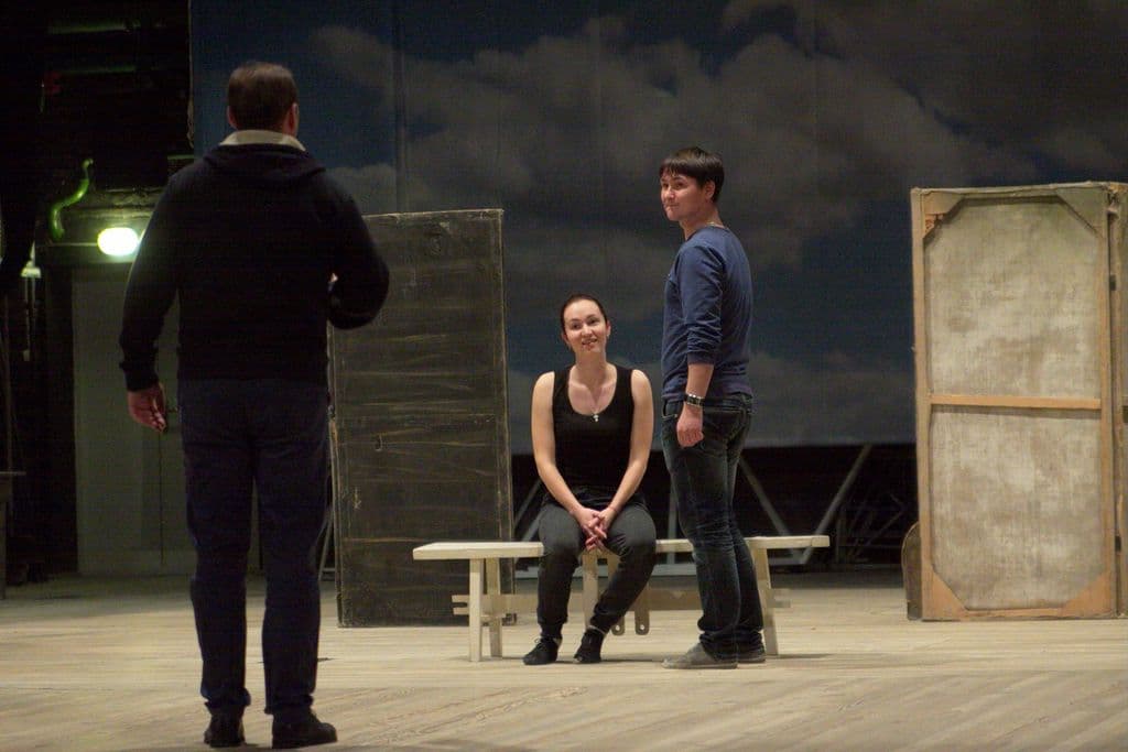 «Жингрес сӥзьыл» спектакле выль артистэз пыртон