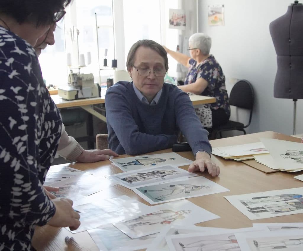 Санкт-Петербургысь «Мертвые души»  спектакльлэн суредасез вуиз