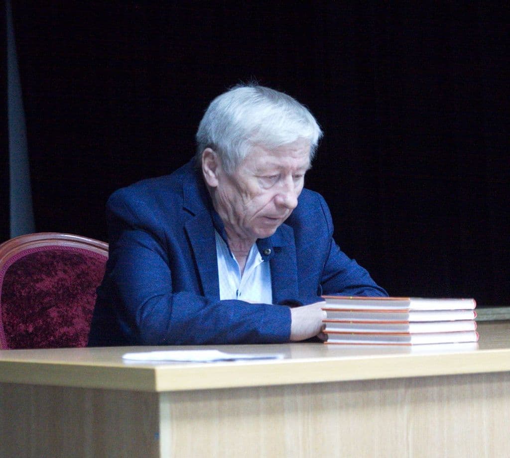 Драматурген пумиськон