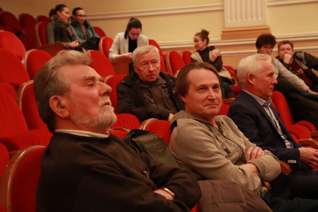 Фото новости 6