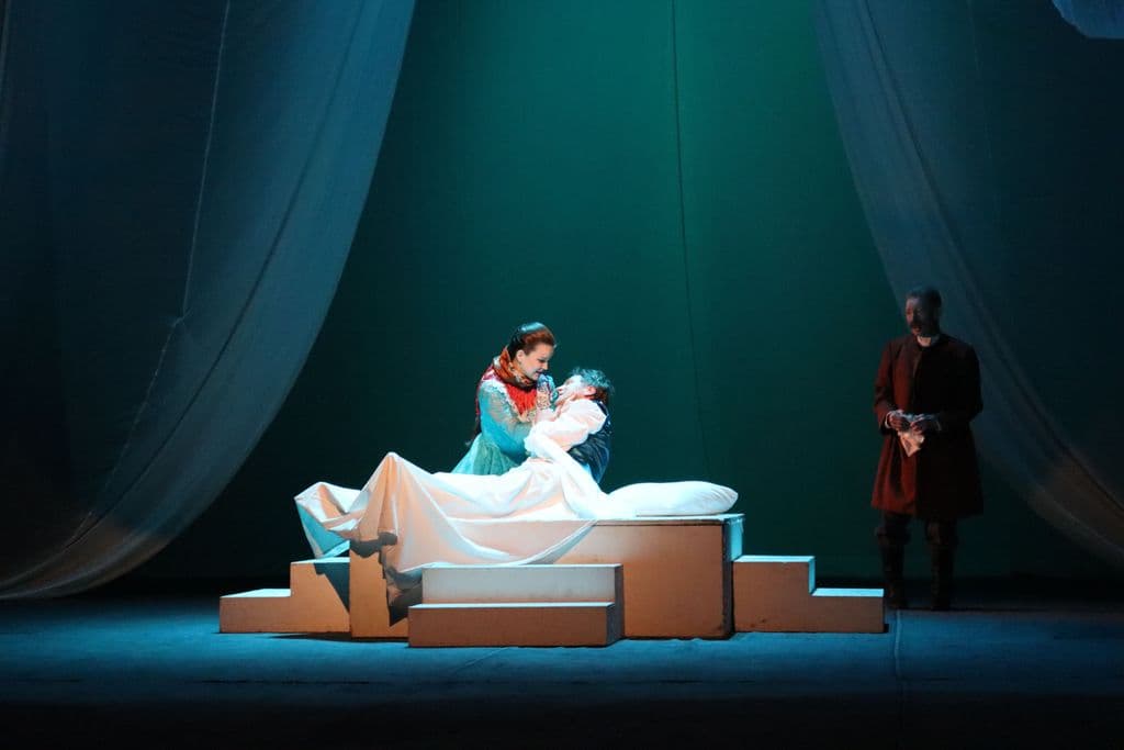 Фото спектакля 12