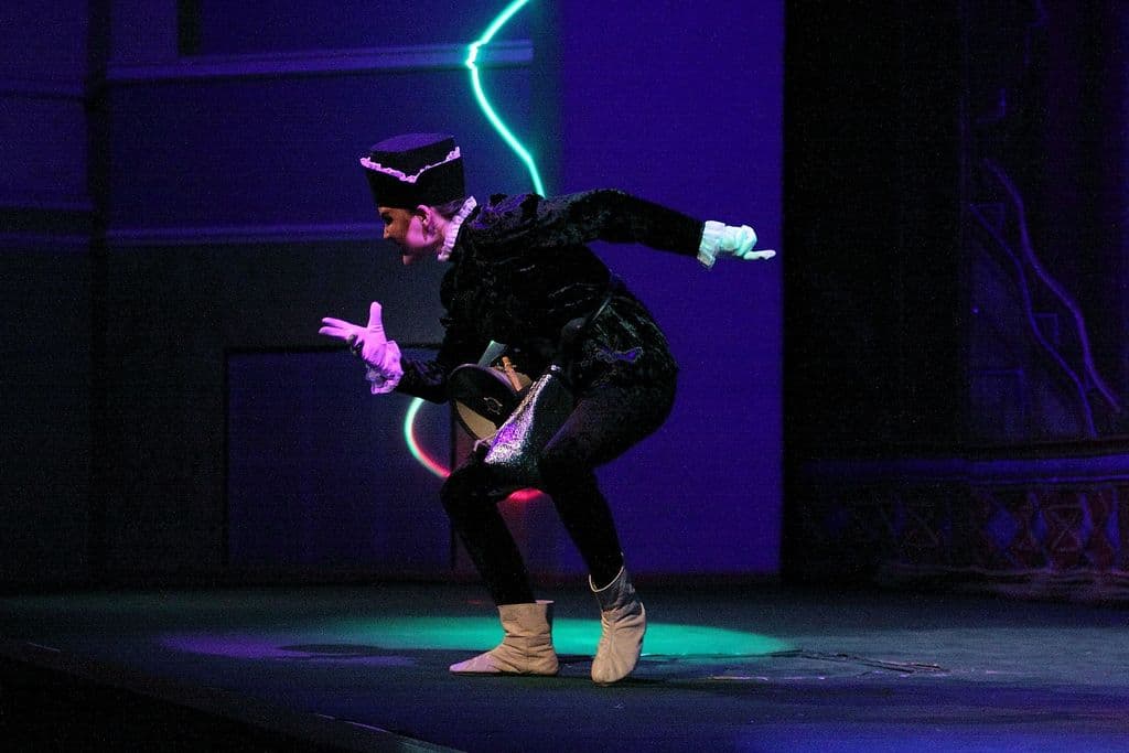 Фото спектакля 13