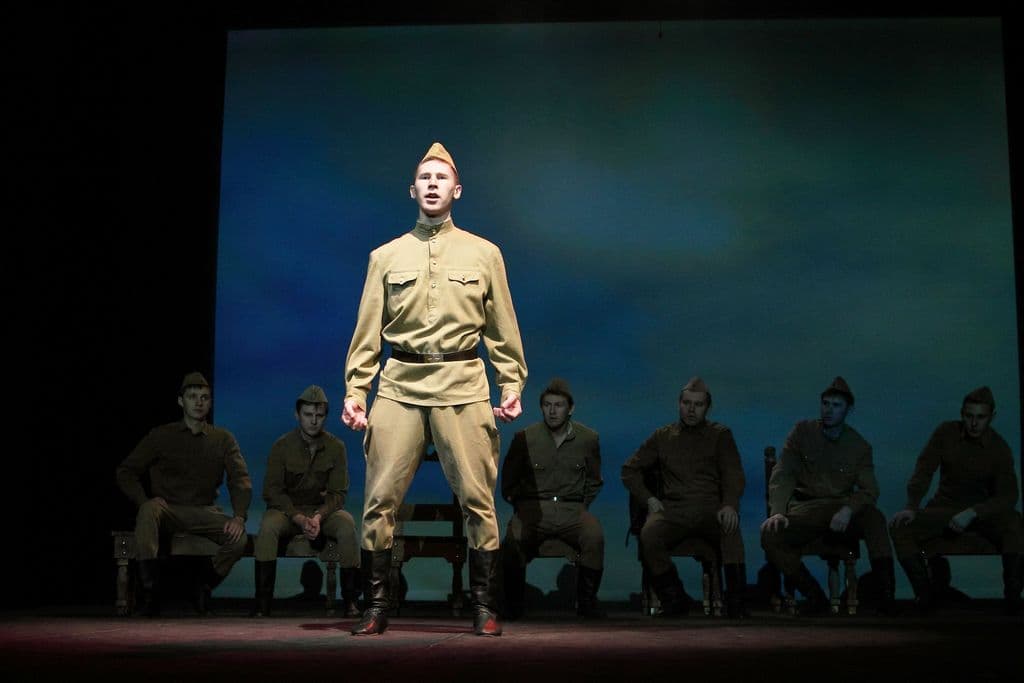 Фото артиста 4