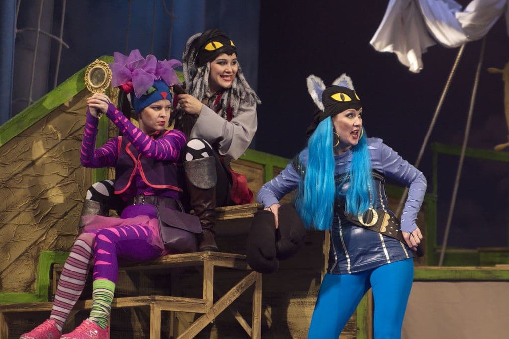 Фото спектакля 12