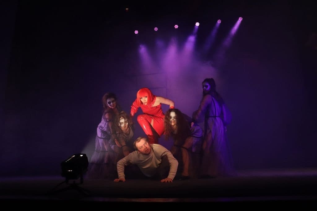 Фото спектакля 4