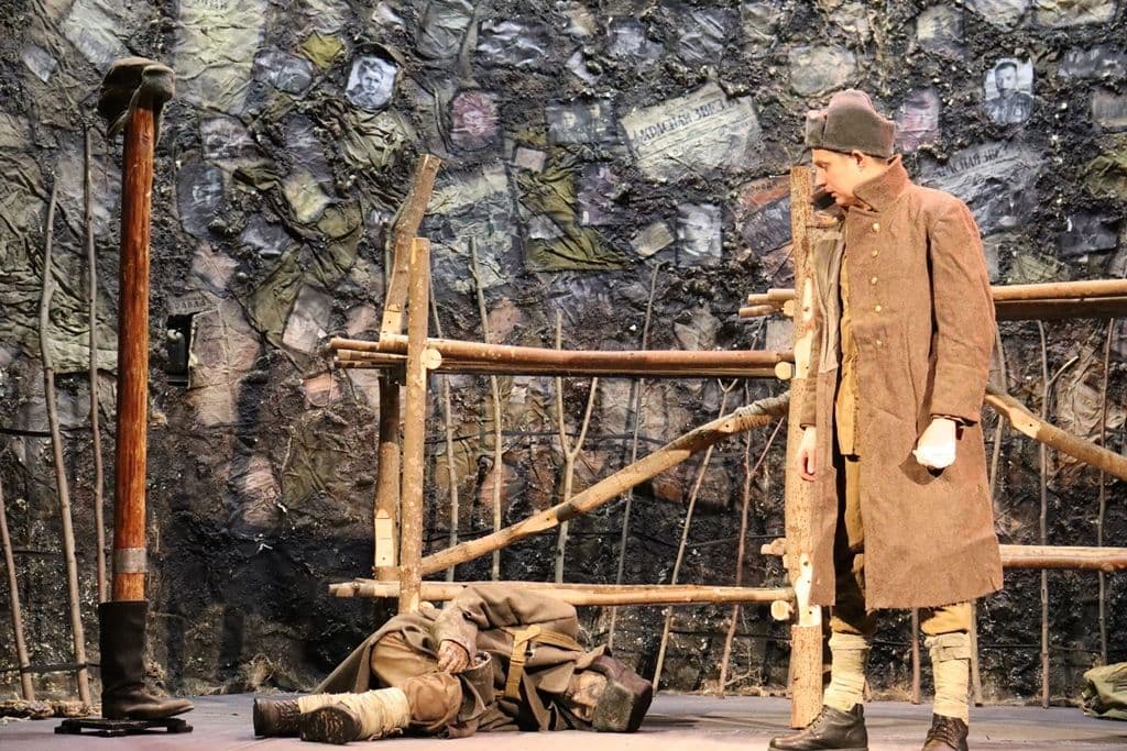 Фото спектакля 1