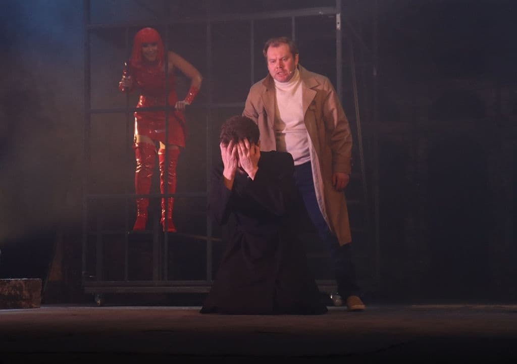 Фото спектакля 14